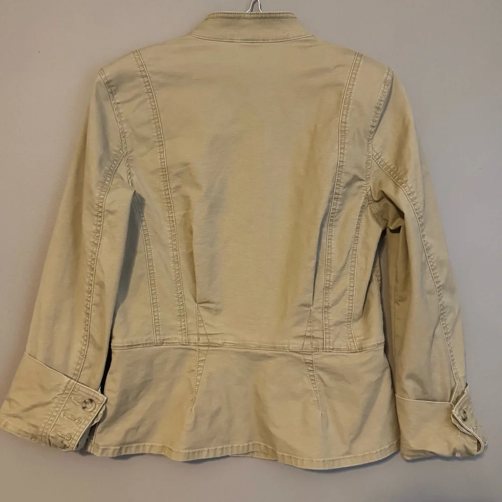 CABI Camp Canvas Utility Jacket Khaki Peplum Button Accents Women’s Small NWOT - Picture 2 of 7